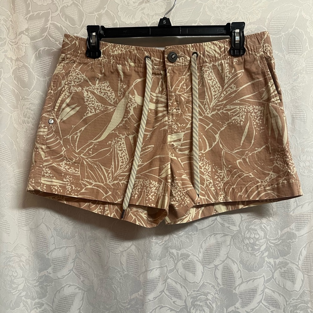Vuori Blush/ Terracotta Floral Women's Cargo Shorts